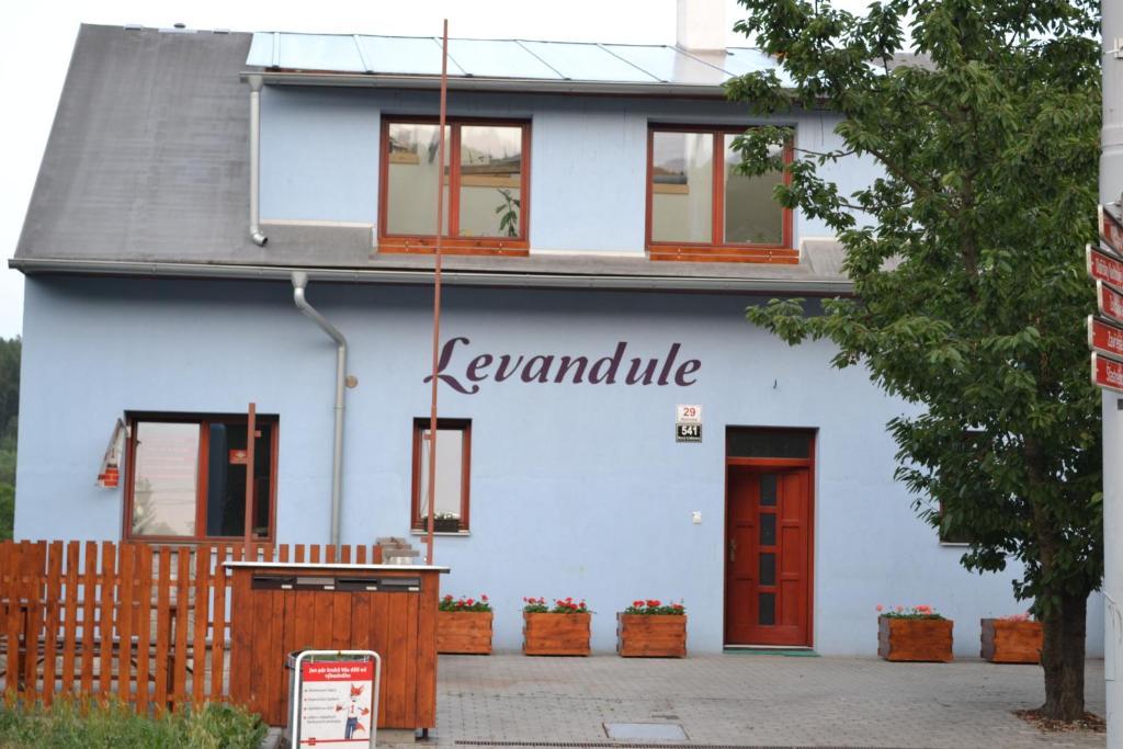 Levandule เบอร์โน ภายนอก รูปภาพ